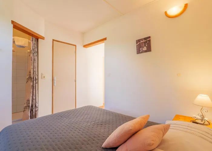 Bed & Breakfast Perles De Aime 3*
